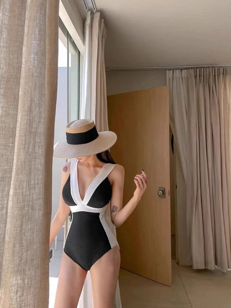 Women's Black & White Tweed-Print One-Piece Swimsuit