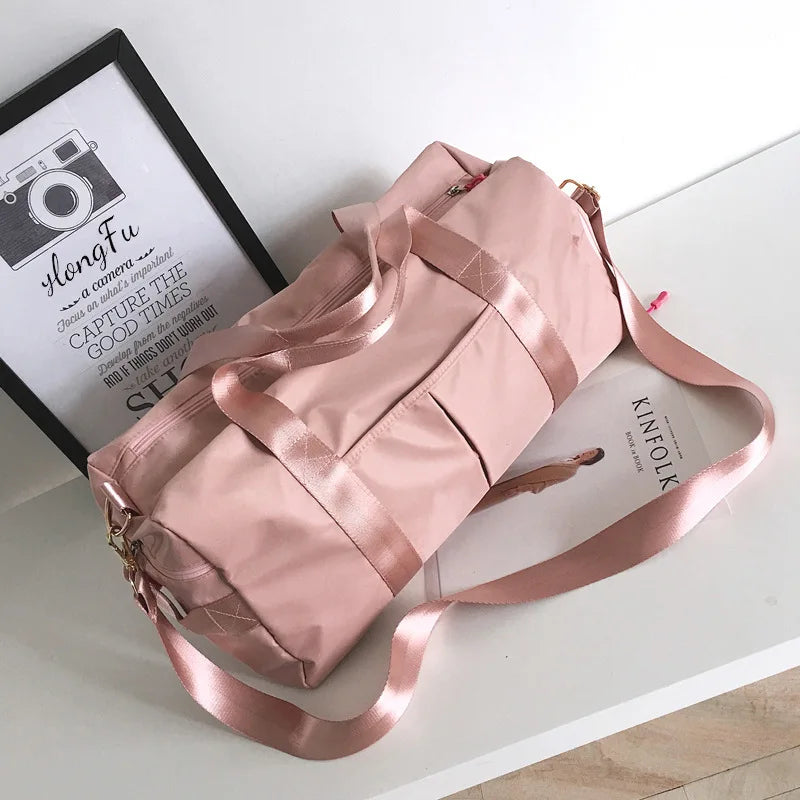Women's Wet & Dry Sports Weekender Bag