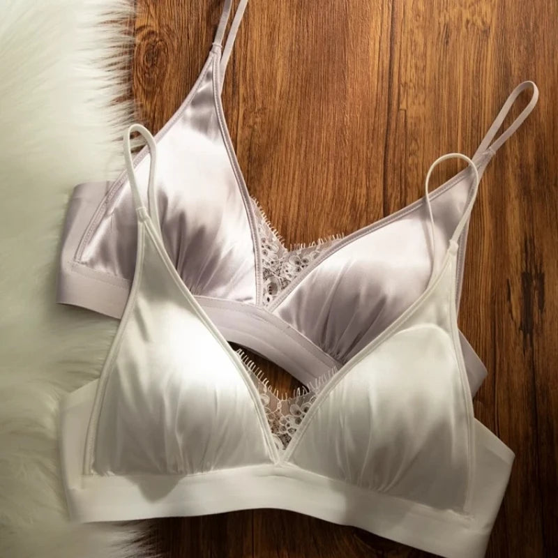Deep-V Satin Triangle Cup Bralette with Lace Lightweight Push-up Design for Small Busts Side-smoothing and Anti-sagging Features