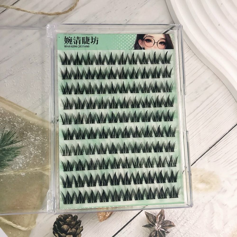 Self-Adhesive Dog Eye Enlarger Cute Pet Eyelash Tray with Thin Stems, Glue-Free, Fashionable New Year Gift, Self-Applied