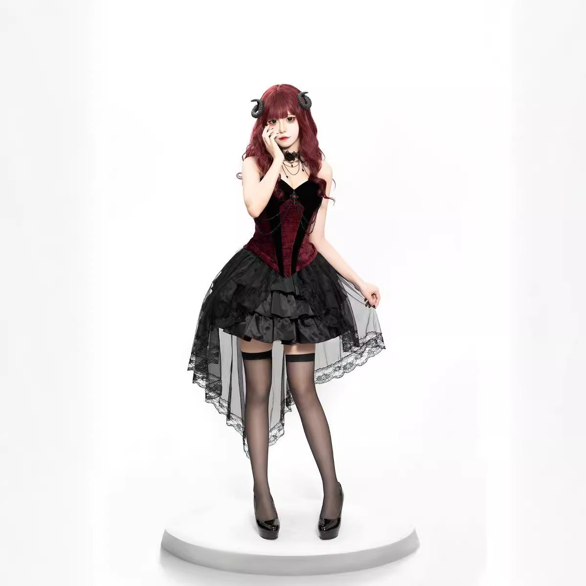 Women's Gothic Vampire Halloween Costume