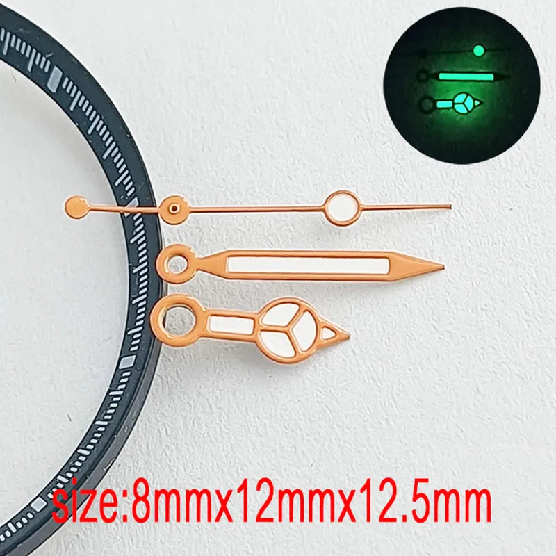 The Hands of the Men's Watch Are Made of Green Luminous Material and Are Equipped with an NH35/NH36 Automatic Mechanical Mechani