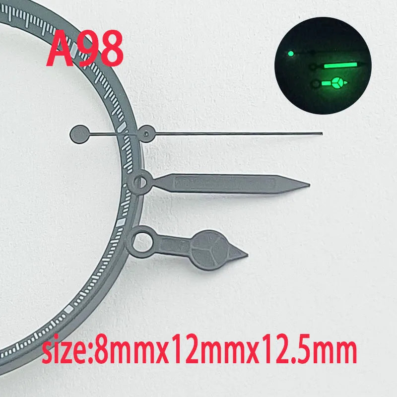 The Hands of the Men's Watch Are Made of Green Luminous Material and Are Equipped with an NH35/NH36 Automatic Mechanical Mechani