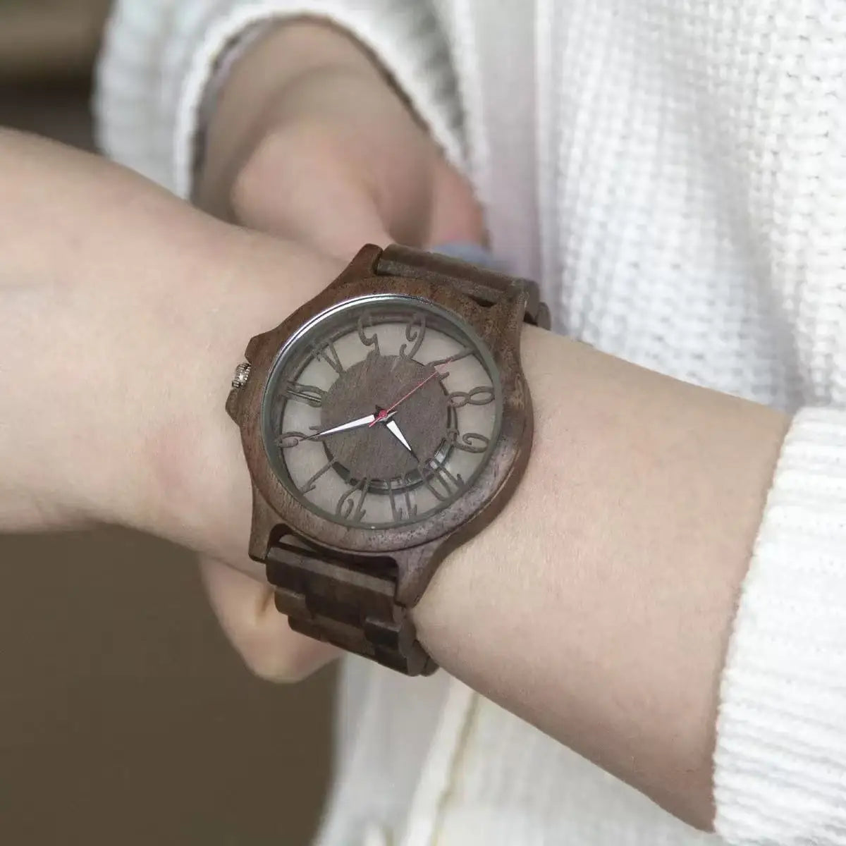 Men's Engraved Wooden Quartz Watch