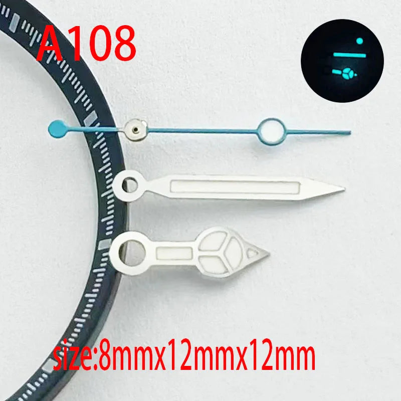 The Hands of the Men's Watch Are Made of Green Luminous Material and Are Equipped with an NH35/NH36 Automatic Mechanical Mechani