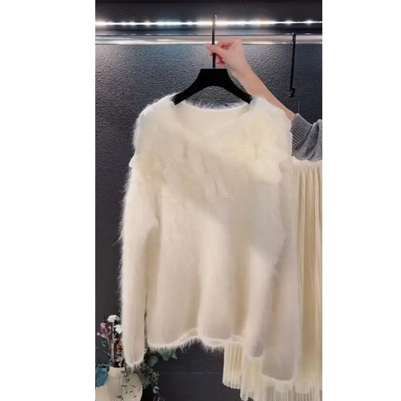 Knitwear Women's 2026 New Design Sense Heavy Industry Lace Nail Bead Flower Piece V-neck Versatile Sweater Jumper
