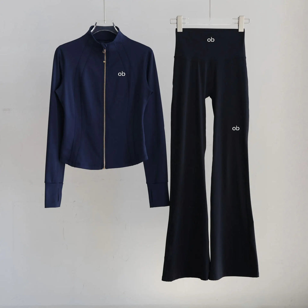 Sportswear For Women - Trend In Autumn With Fitted Stand-Up Collar For