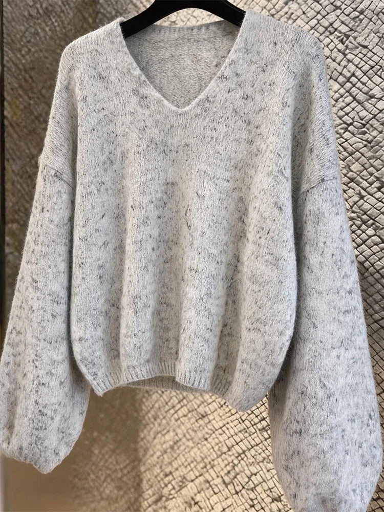 Elegant V-Neck Knitwear Casual Loose Style Autumn Winter Women's Fashion Simple Stylish Sweater Comfortable Breathable Commute