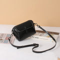 Oil Wax Cowhide Leather Cross Body Small Bag for Women Fashionable and Versatile Shoulder Shell Hand Bag Ladies Casual Phone Bag