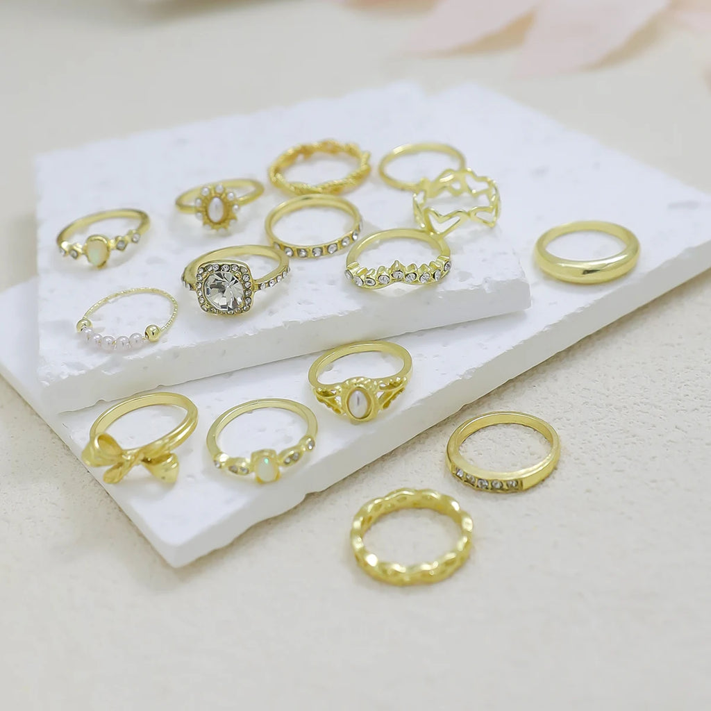 15pcs/Set Gold Rings With Bow, Flower, Leaf And Faux Pearl Designs,