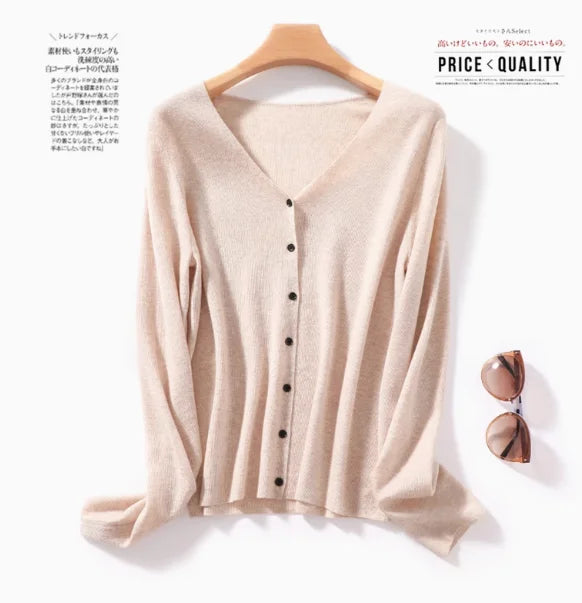 Wearable in All Seasons, 100% Superfine Worsted Wool Knitwear for Women, V Neck Long-Sleeved Cardigan Jacket, Simple Commuter Thin Outerwear, Short Style