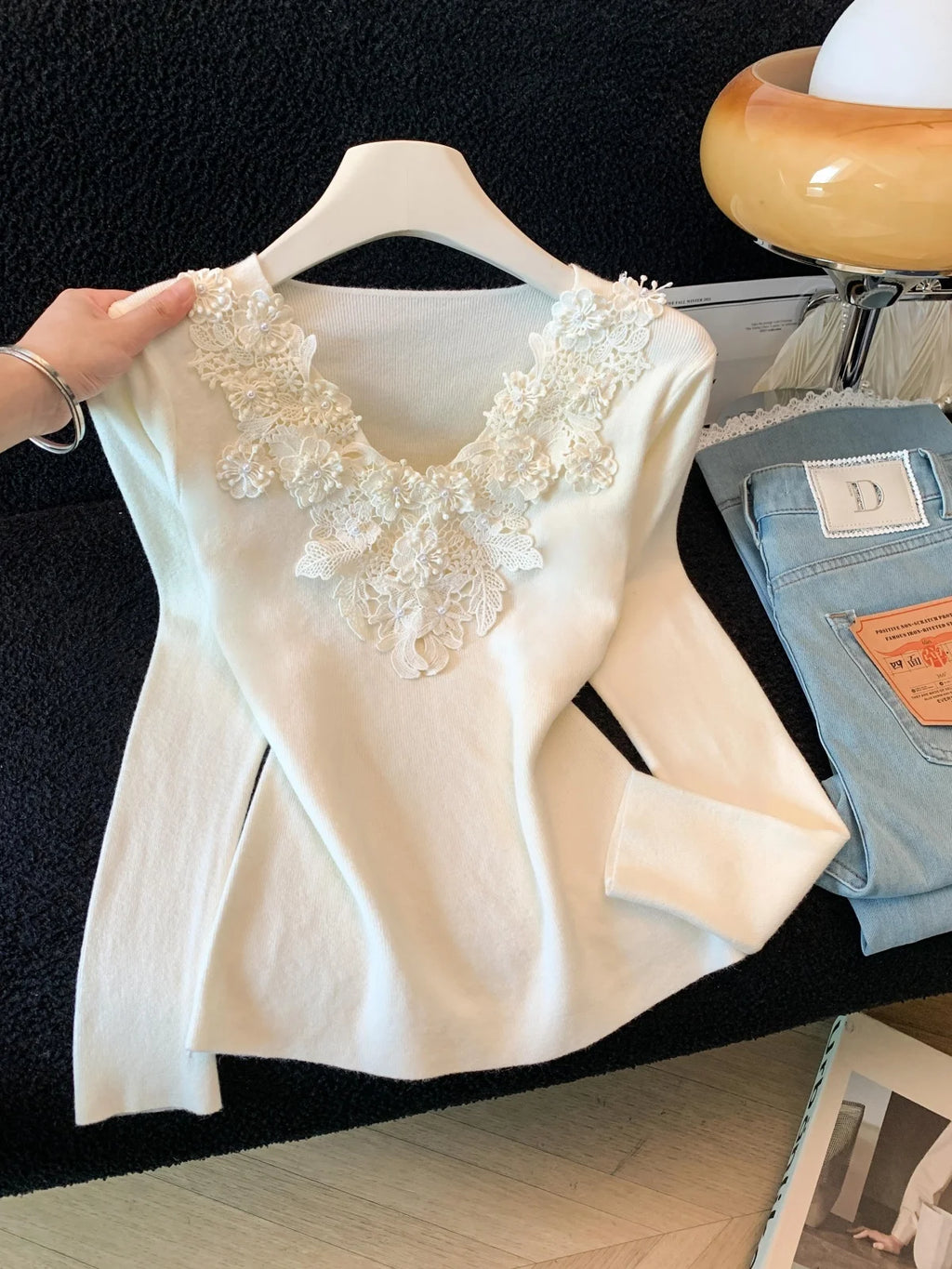 Heavy Embroidery Lace Beaded Knitwear V-Neck Long Sleeve Women's Fashion Slim Fit Base Shirt Autumn Season Polyester Fiber