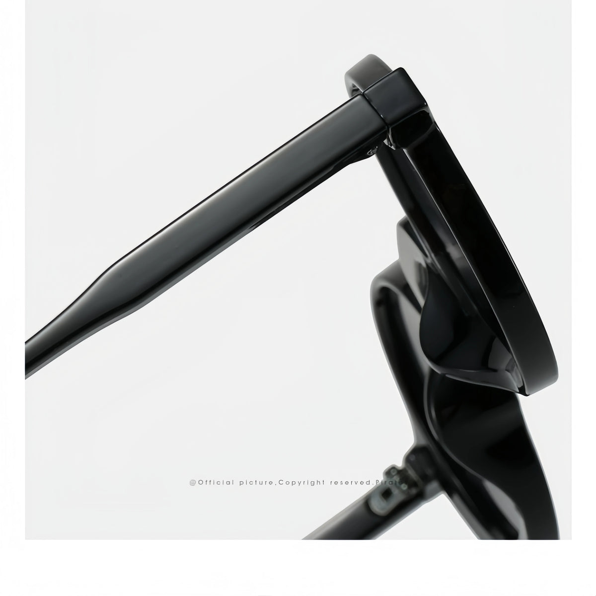 Retro Small-Frame Round Sunglasses