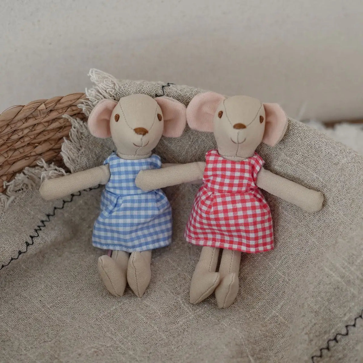 1PCS Plush Mouse Doll Toy Soft Stuffed Animal For Kids Holiday Birthday