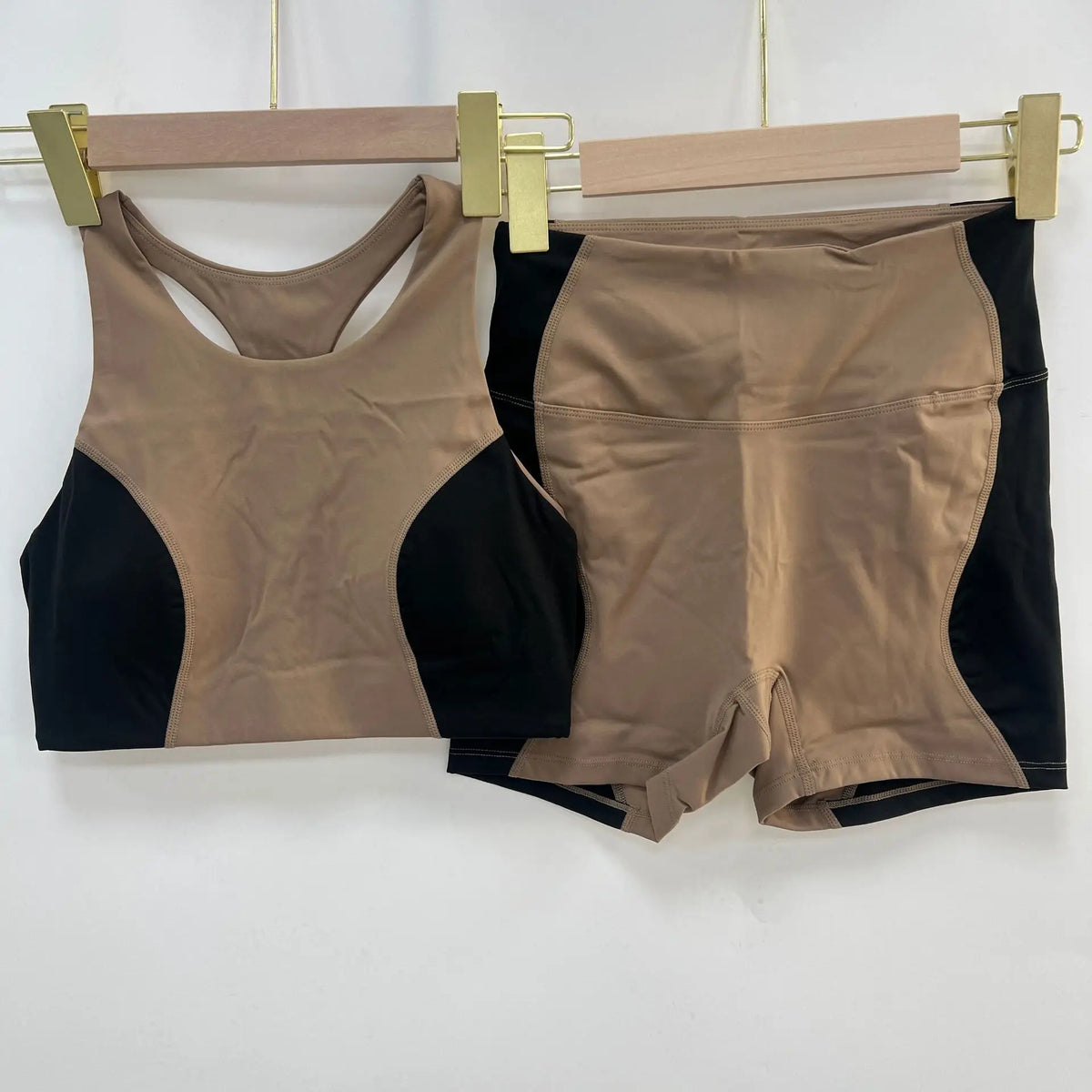 Women's Sleeveless Workout Crop Top