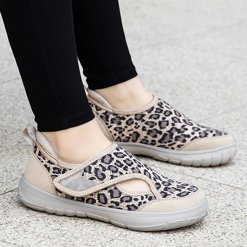 Men's Wide-Toe Minimalist Walking Shoes