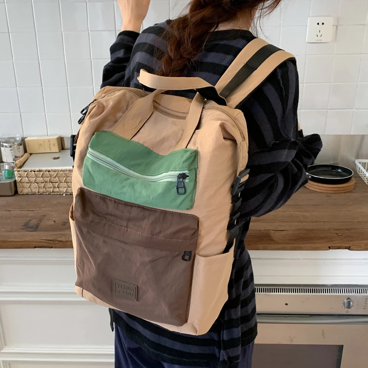Backpack for Men, Computer Bag, Canvas High-End Backpack, College Student Travel Large-Capacity Travel Backpack, Sports Portable Carry-On Bag for International Travel