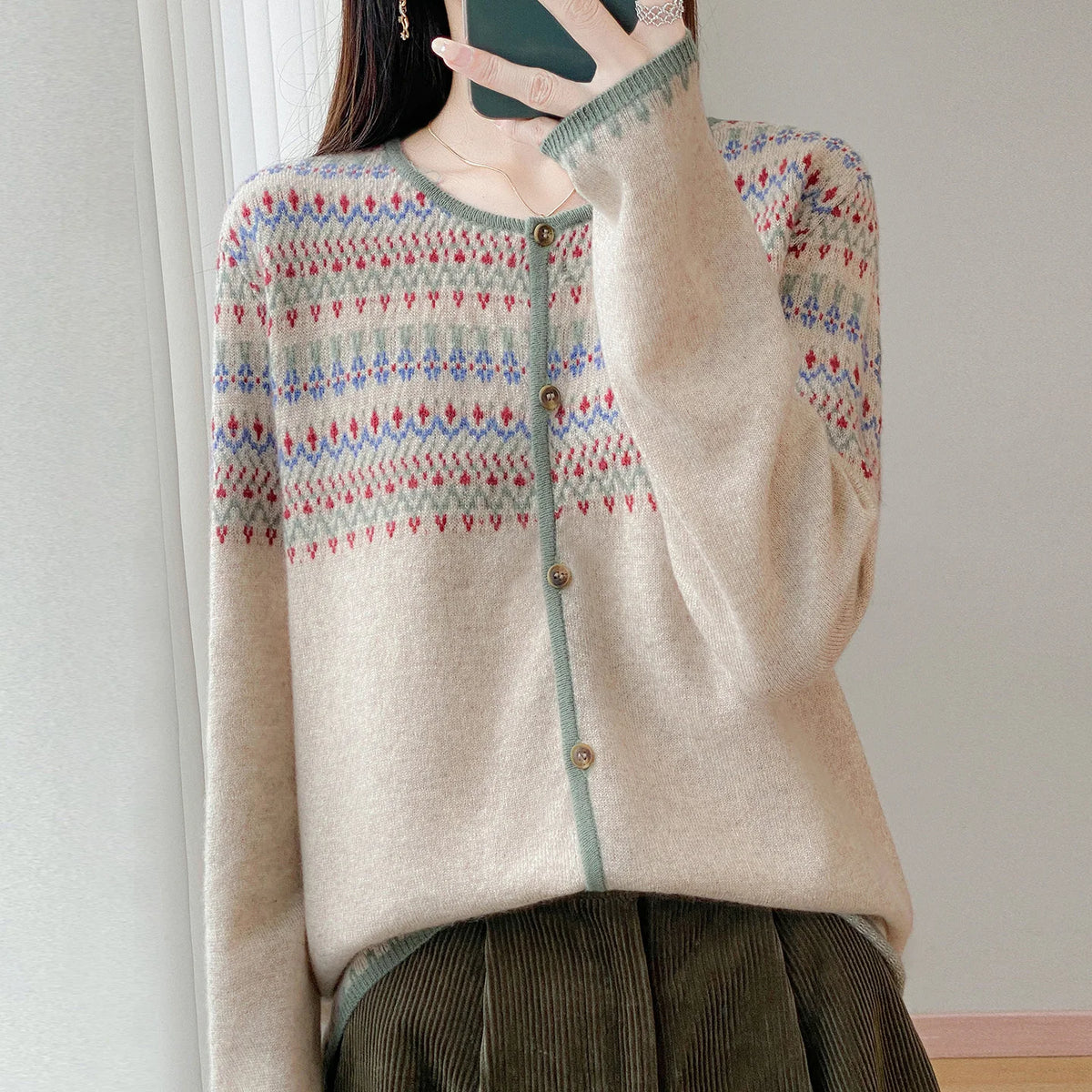 Round Neck Vintage Jacquard mercerized 100% Wool Sweater  Cardigan Women's Loose Long-sleeved Knitted Coat Women's sweater
