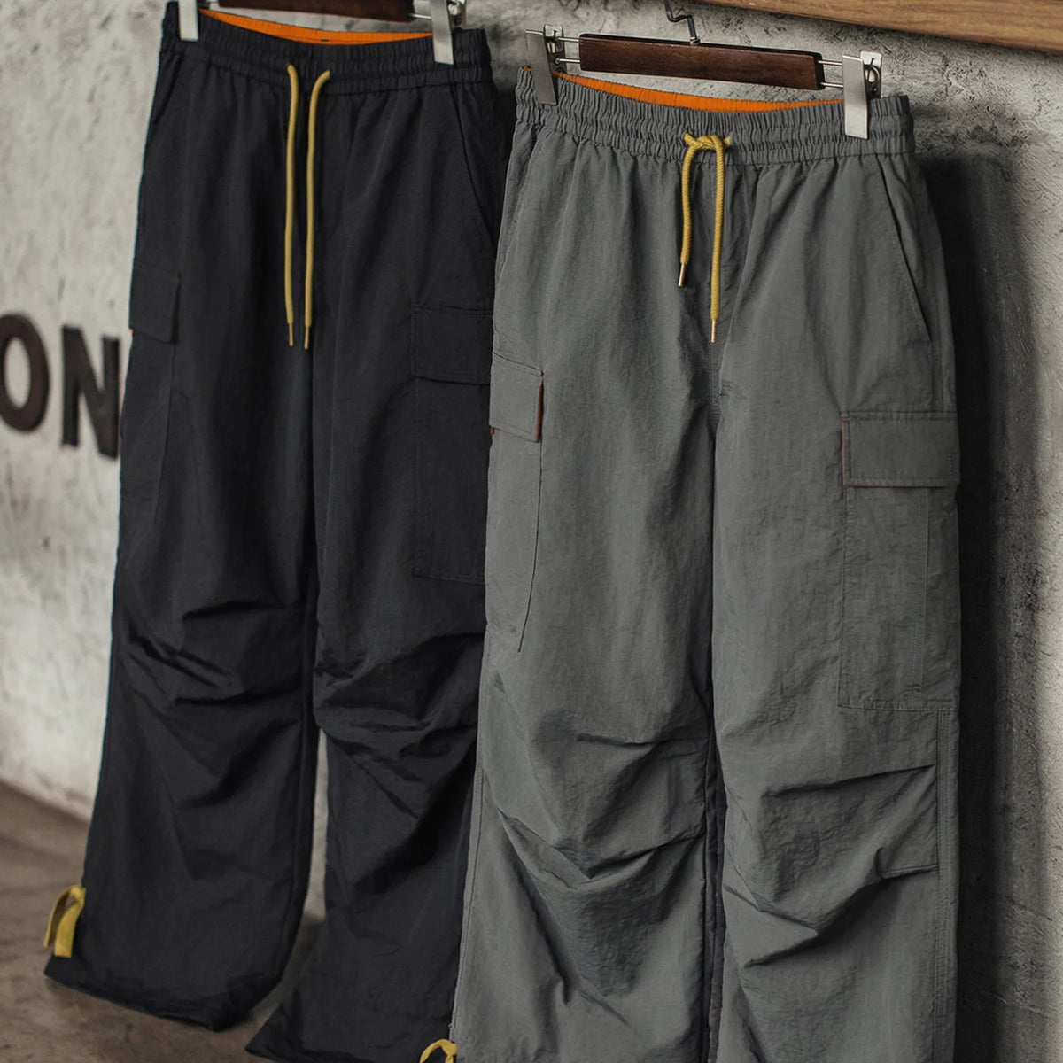 Maden Men‘S Retro M65 Parachute Pants Loose Outdoor Wide Leg Cargo