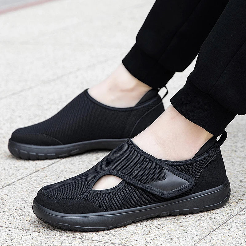 Men's Wide-Toe Minimalist Walking Shoes