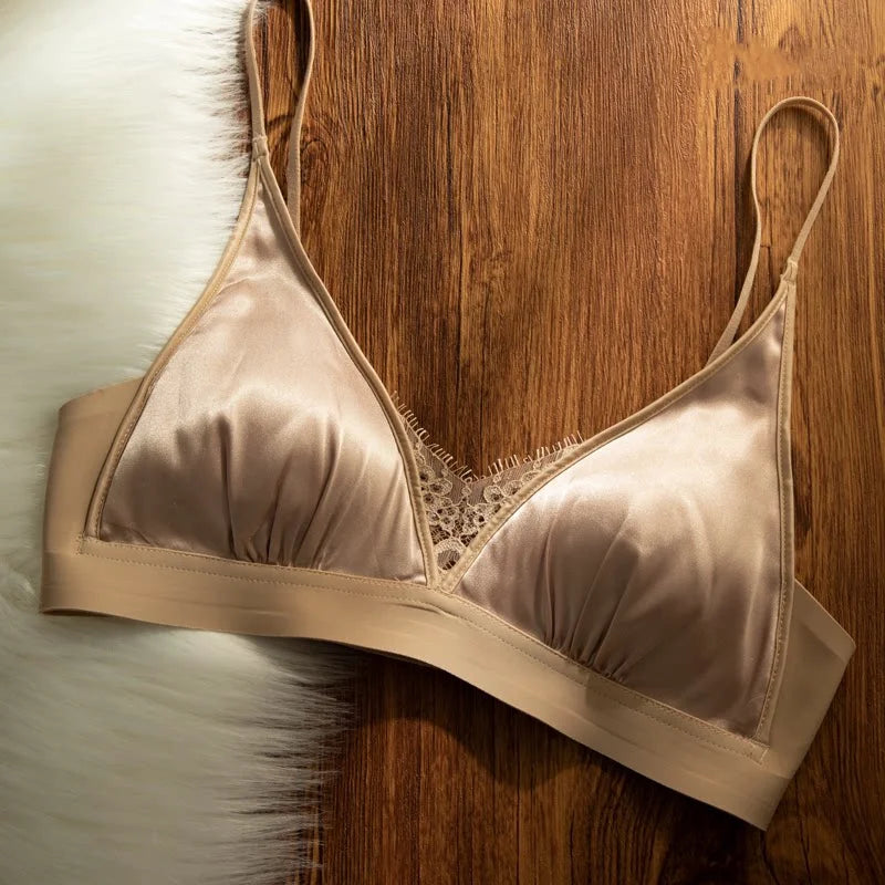 Deep-V Satin Triangle Cup Bralette with Lace Lightweight Push-up Design for Small Busts Side-smoothing and Anti-sagging Features
