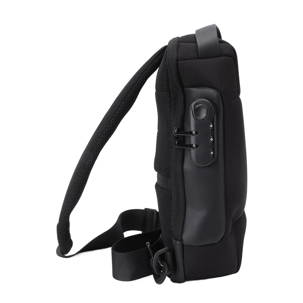 Shoulder Backpack Oxford Cloth Large Capacity Lockable Zipper Portable Sling Bag for Women Men Black 1 Piece 320g